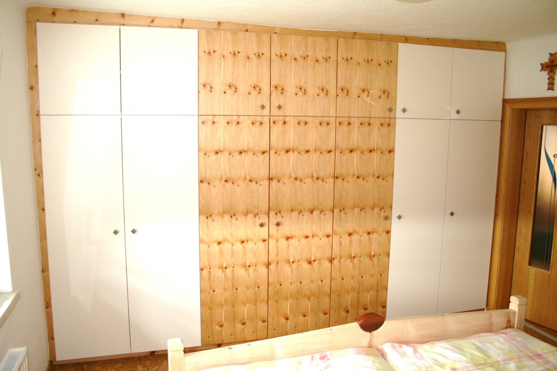 Zirbenbettmöbel Bau - Möbel Tischlerei Tatzreiter